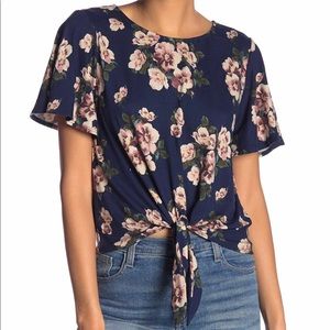 Socialite Tie-Front Floral Top